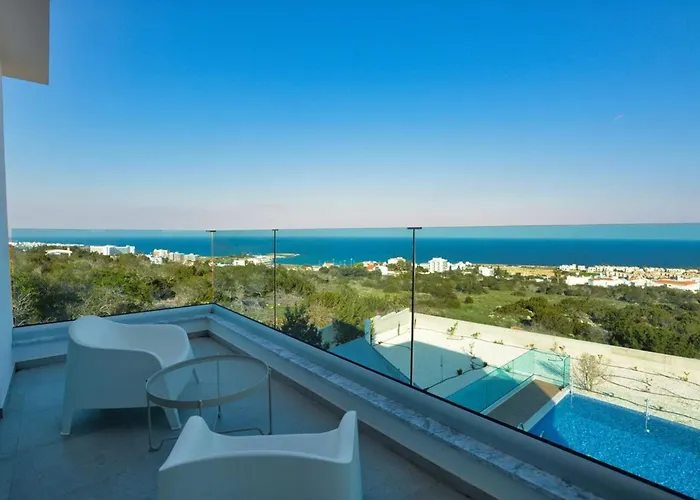 Villa Kono Provoles - Luxury 4 Bedroom With Stunning Panoramic Protaras