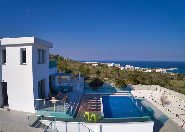 Villa Kono Provoles - Luxury 4 Bedroom With Stunning Panoramic *